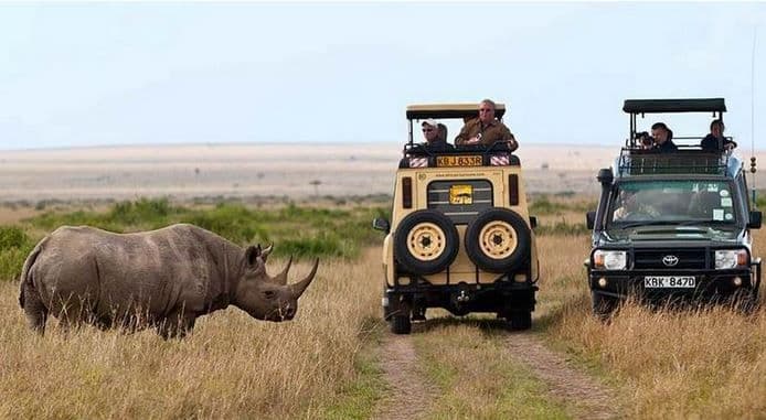 KENYA BEACH TO NAIROBI SAFARIS